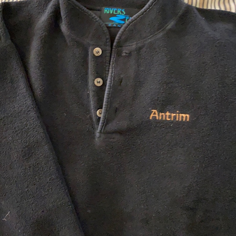 Men’s large warm cozy sweatshirt